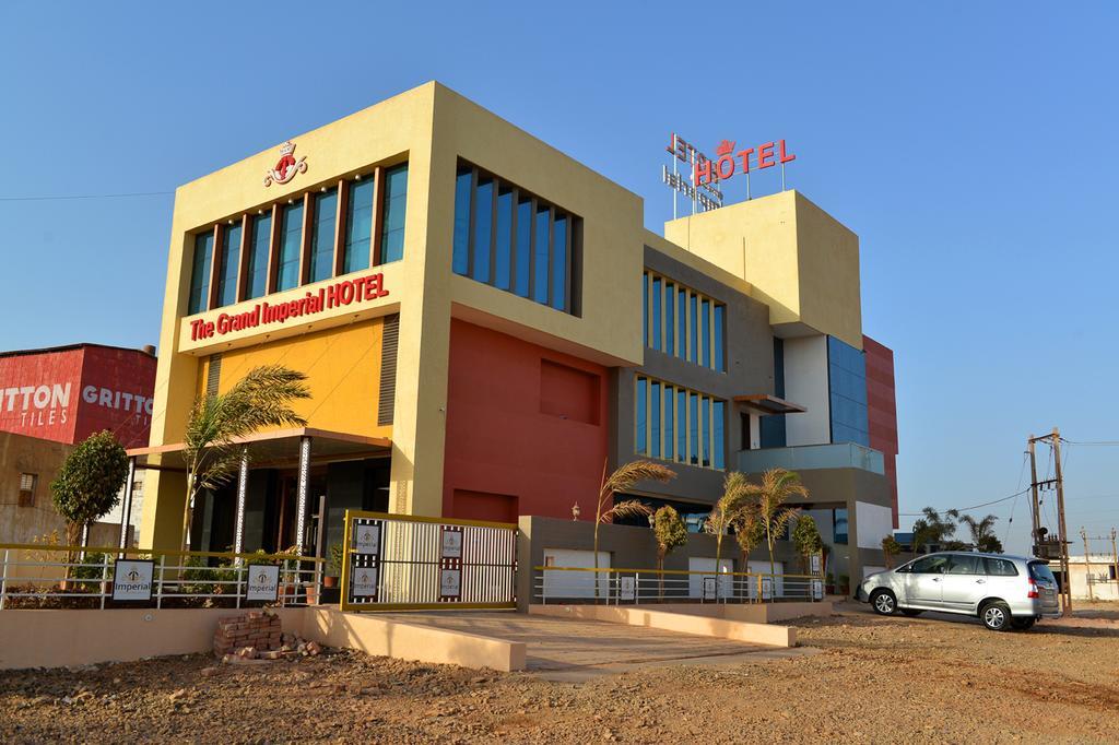 The Grand Imperial Hotel Morbi Exterior foto